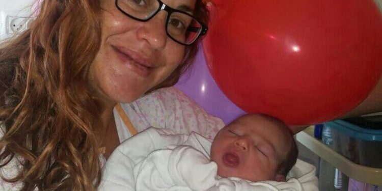 התינוק הראשון לשנה החדשה נולד ערב החג במרכז הרפואי זיו בצפת!