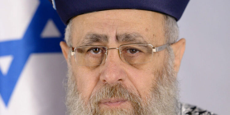 הראשל"צ לד"ר שריפי: "גוי לא יכול לפתוח את ההיכל"