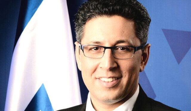 מרכז הצעירים בצפת מזמין את הציבור להדלקת נר חנוכה חגיגי