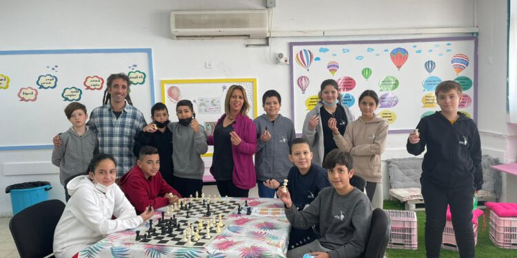 מפתחים את החשיבה: במוסדות החינוך בצפת הוקמו נבחרות שחמט
