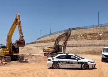 דחפורים בצפת הושבתו על ידי עבריינים לגבית דמי חסות