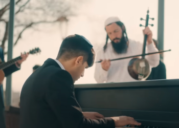 סרטון: מקהלת מלכות וגדולי הזמר החסידי מקבלים שבת בצפת