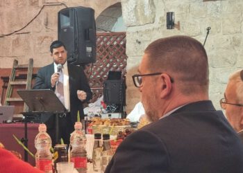 סרטון: ישיבת מועצת העיר הראשונה עם ראש העיר הנכנס מר יוסי קקון