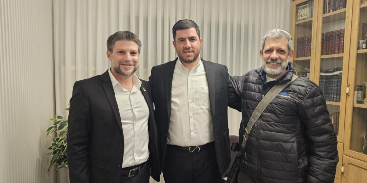 סמוטריץ׳ בצפת: מצבה הכלכלי של העירייה מחייב טיפול שורש